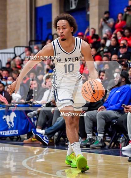 Thumbnail 2 in Mater Dei @ Sierra Canyon (CIF SS Open DIV Playoff Game) photogallery.