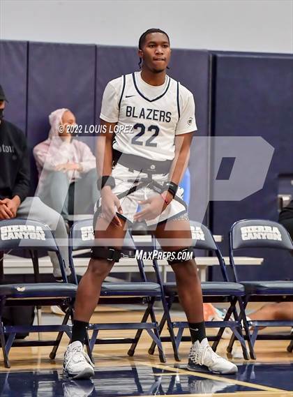 Thumbnail 2 in Mater Dei @ Sierra Canyon (CIF SS Open DIV Playoff Game) photogallery.