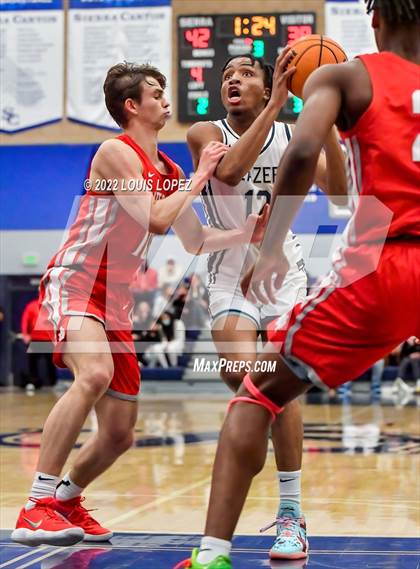 Thumbnail 3 in Mater Dei @ Sierra Canyon (CIF SS Open DIV Playoff Game) photogallery.