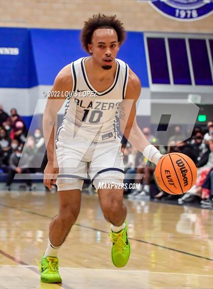 Thumbnail 1 in Mater Dei @ Sierra Canyon (CIF SS Open DIV Playoff Game) photogallery.