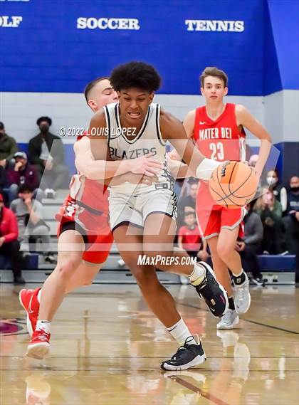 Thumbnail 3 in Mater Dei @ Sierra Canyon (CIF SS Open DIV Playoff Game) photogallery.