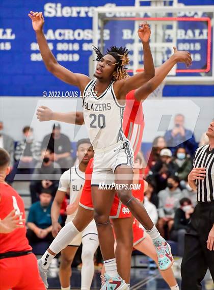 Thumbnail 2 in Mater Dei @ Sierra Canyon (CIF SS Open DIV Playoff Game) photogallery.