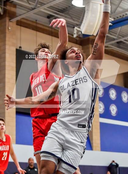 Thumbnail 2 in Mater Dei @ Sierra Canyon (CIF SS Open DIV Playoff Game) photogallery.