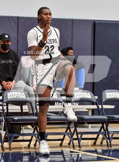 Thumbnail 3 in Mater Dei @ Sierra Canyon (CIF SS Open DIV Playoff Game) photogallery.