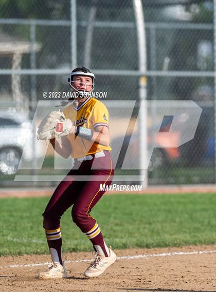 Thumbnail 3 in Windsor vs. Fossil Ridge photogallery.