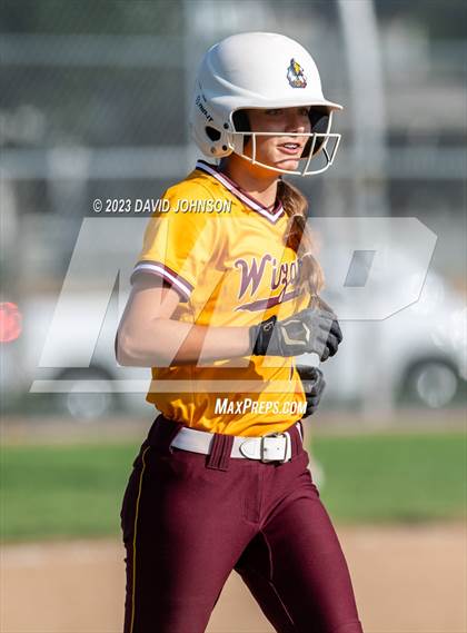 Thumbnail 2 in Windsor vs. Fossil Ridge photogallery.