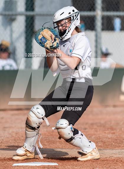 Thumbnail 3 in Windsor vs. Fossil Ridge photogallery.