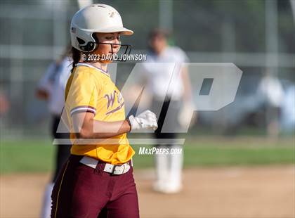 Thumbnail 3 in Windsor vs. Fossil Ridge photogallery.