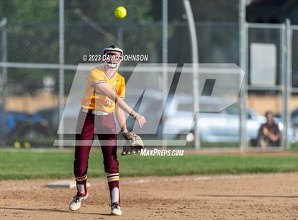 Thumbnail 3 in Windsor vs. Fossil Ridge photogallery.