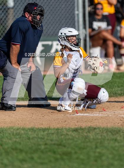 Thumbnail 3 in Windsor vs. Fossil Ridge photogallery.