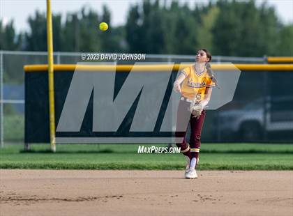 Thumbnail 1 in Windsor vs. Fossil Ridge photogallery.