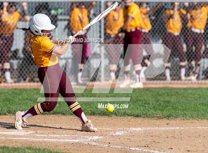 Thumbnail 3 in Windsor vs. Fossil Ridge photogallery.