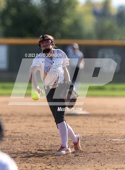 Thumbnail 2 in Windsor vs. Fossil Ridge photogallery.