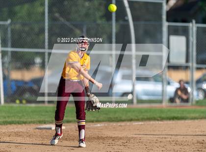 Thumbnail 1 in Windsor vs. Fossil Ridge photogallery.