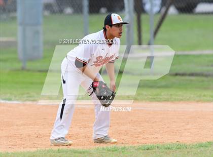 Thumbnail 2 in Cole @ Karnes City photogallery.