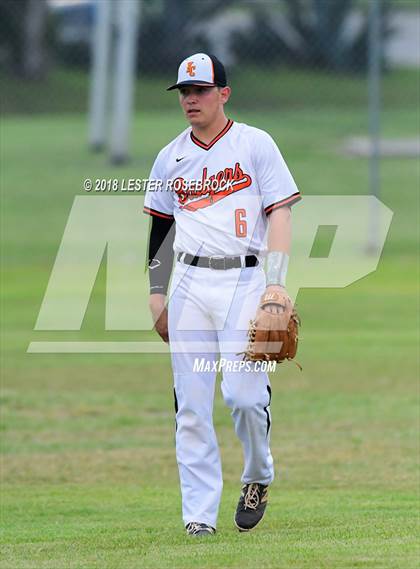 Thumbnail 2 in Cole @ Karnes City photogallery.