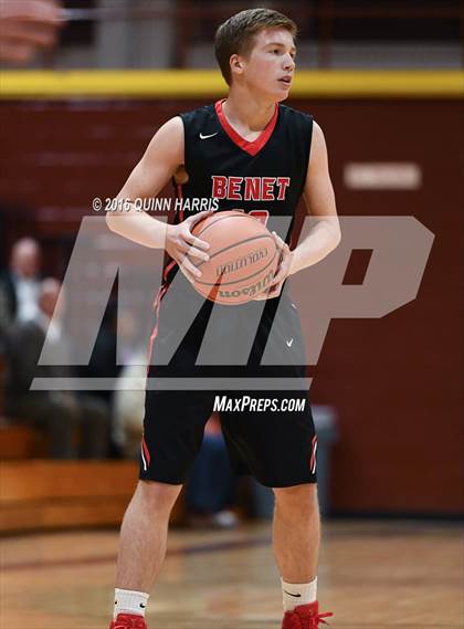 Thumbnail 3 in Benet Academy vs. Saint Ignatius College Prep photogallery.