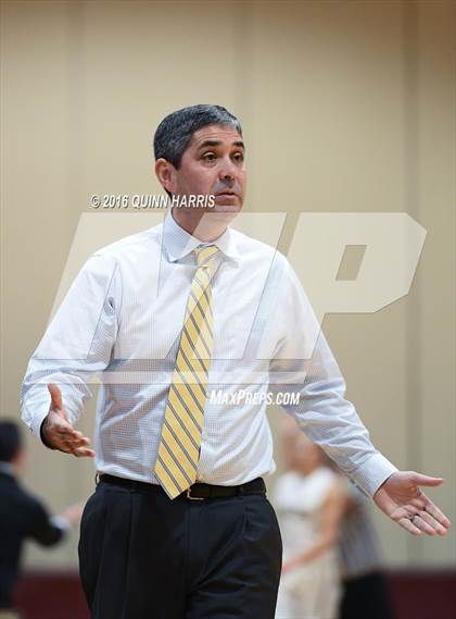 Thumbnail 2 in Benet Academy vs. Saint Ignatius College Prep photogallery.