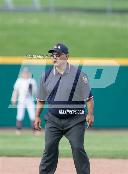 Thumbnail 1 in Fairview vs Franklin (PIAA D10 Qtr Final) photogallery.
