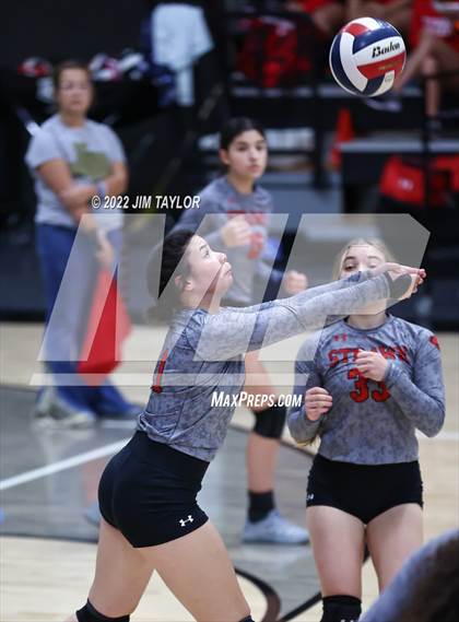 Thumbnail 3 in Strawn @ Graford photogallery.