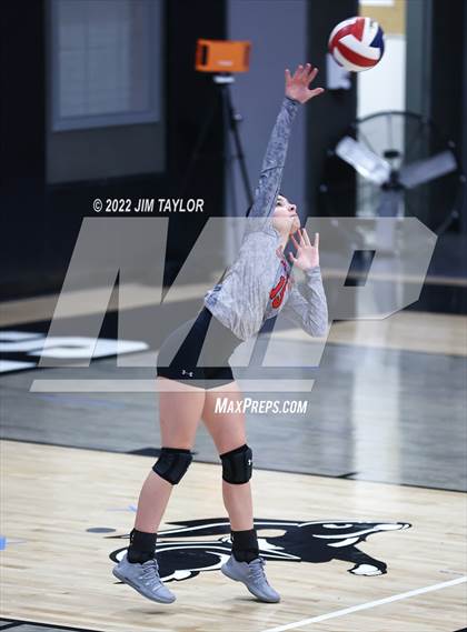 Thumbnail 2 in Strawn @ Graford photogallery.