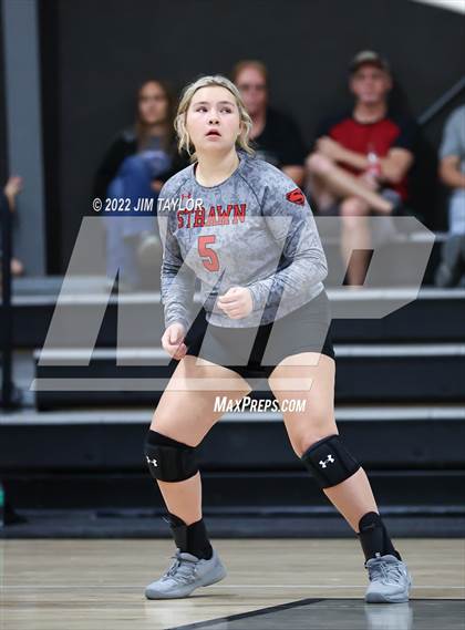 Thumbnail 2 in Strawn @ Graford photogallery.