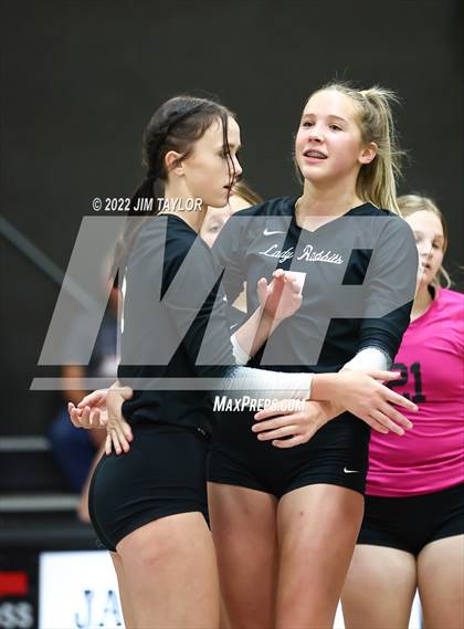 Thumbnail 2 in Strawn @ Graford photogallery.