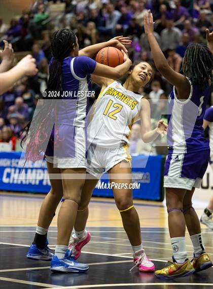 Thumbnail 2 in Catholic Central vs. Walter Panas (NYSPHSAA Class A Final) photogallery.