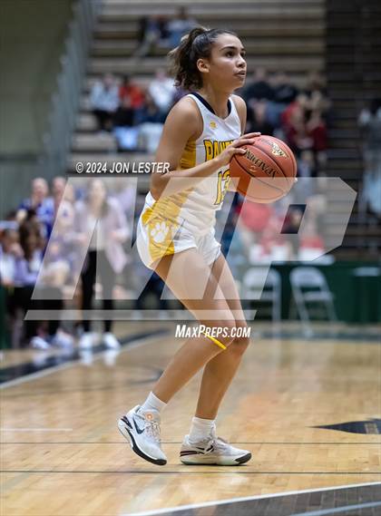 Thumbnail 2 in Catholic Central vs. Walter Panas (NYSPHSAA Class A Final) photogallery.