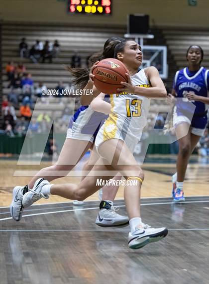 Thumbnail 3 in Catholic Central vs. Walter Panas (NYSPHSAA Class A Final) photogallery.
