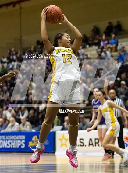 Thumbnail 2 in Catholic Central vs. Walter Panas (NYSPHSAA Class A Final) photogallery.