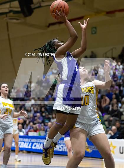 Thumbnail 2 in Catholic Central vs. Walter Panas (NYSPHSAA Class A Final) photogallery.
