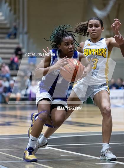 Thumbnail 2 in Catholic Central vs. Walter Panas (NYSPHSAA Class A Final) photogallery.