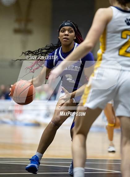 Thumbnail 2 in Catholic Central vs. Walter Panas (NYSPHSAA Class A Final) photogallery.