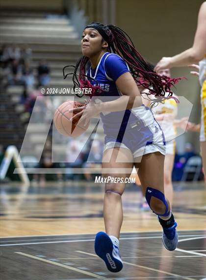 Thumbnail 1 in Catholic Central vs. Walter Panas (NYSPHSAA Class A Final) photogallery.