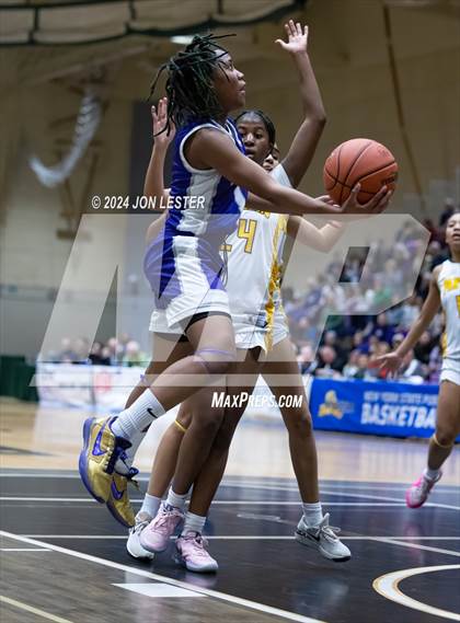 Thumbnail 1 in Catholic Central vs. Walter Panas (NYSPHSAA Class A Final) photogallery.