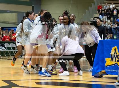 Thumbnail 2 in Catholic Central vs. Walter Panas (NYSPHSAA Class A Final) photogallery.
