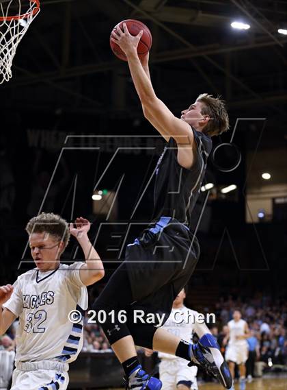 Thumbnail 2 in Pueblo West vs. Valor Christian (CHSAA 4A Final) photogallery.