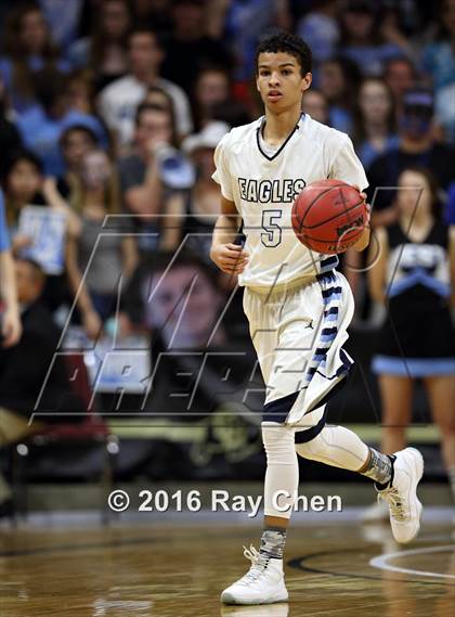 Thumbnail 2 in Pueblo West vs. Valor Christian (CHSAA 4A Final) photogallery.