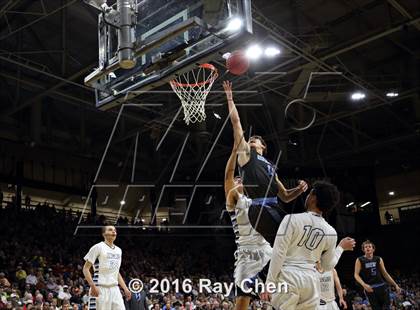 Thumbnail 3 in Pueblo West vs. Valor Christian (CHSAA 4A Final) photogallery.