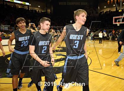 Thumbnail 1 in Pueblo West vs. Valor Christian (CHSAA 4A Final) photogallery.