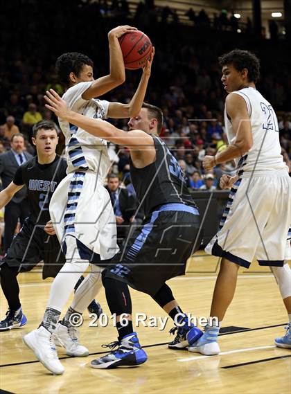 Thumbnail 1 in Pueblo West vs. Valor Christian (CHSAA 4A Final) photogallery.