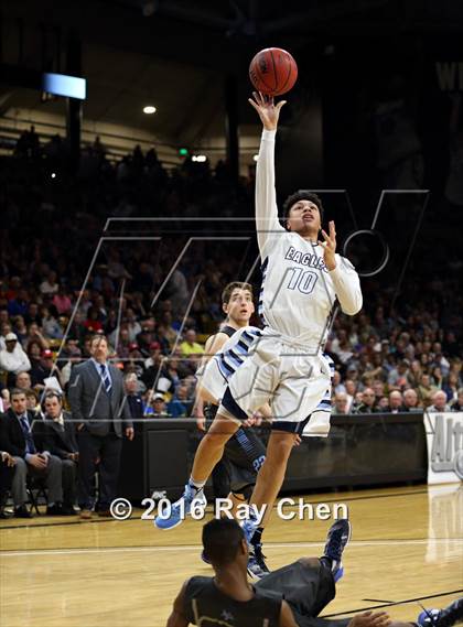 Thumbnail 2 in Pueblo West vs. Valor Christian (CHSAA 4A Final) photogallery.