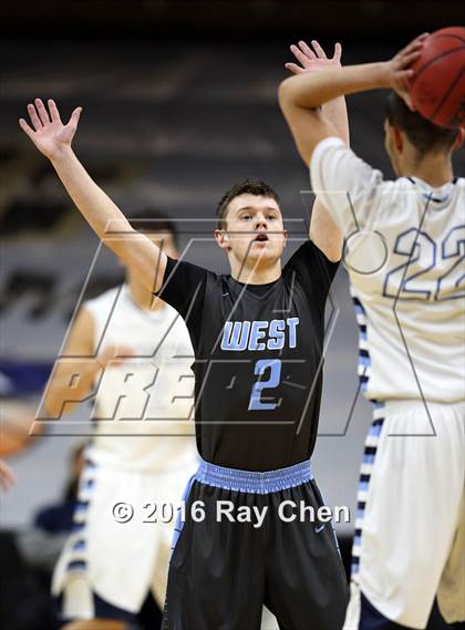 Thumbnail 1 in Pueblo West vs. Valor Christian (CHSAA 4A Final) photogallery.