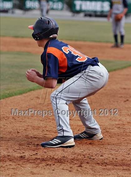 Thumbnail 2 in Seymour @ William Blount  (Daily Times Classic) photogallery.