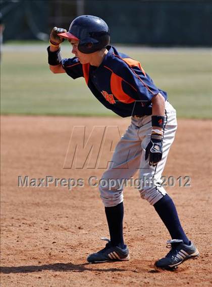 Thumbnail 1 in Seymour @ William Blount  (Daily Times Classic) photogallery.