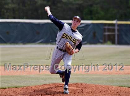Thumbnail 3 in Seymour @ William Blount  (Daily Times Classic) photogallery.