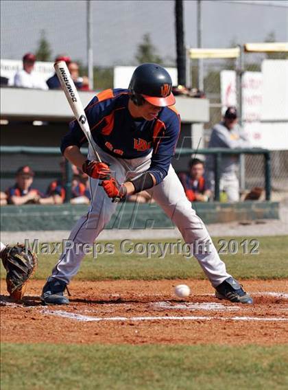 Thumbnail 3 in Seymour @ William Blount  (Daily Times Classic) photogallery.
