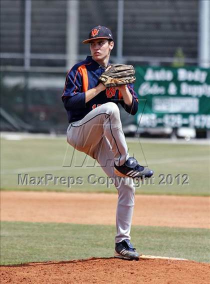 Thumbnail 3 in Seymour @ William Blount  (Daily Times Classic) photogallery.