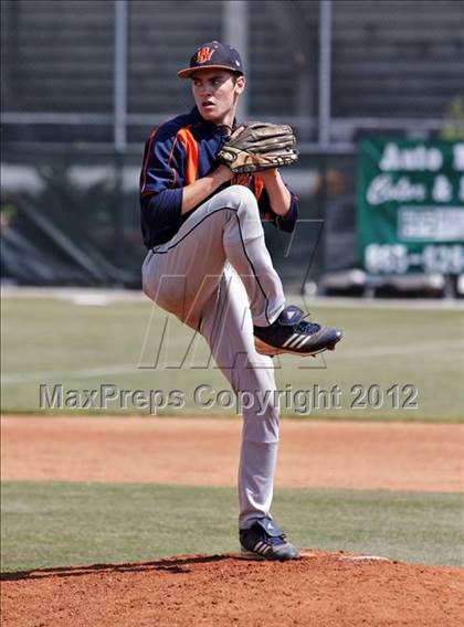 Thumbnail 2 in Seymour @ William Blount  (Daily Times Classic) photogallery.